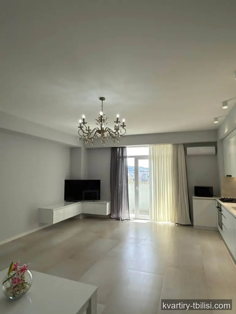 4-bedroom Apartment for rent in Saburtalo, Tbilisi, 149 sqm, floor 7/16 — 1 600 USD/month | Tbilisi Homes