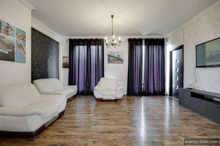 Четырёхкомнатная квартира на Сабуртало — 1 500 USD/мес | Tbilisi Homes