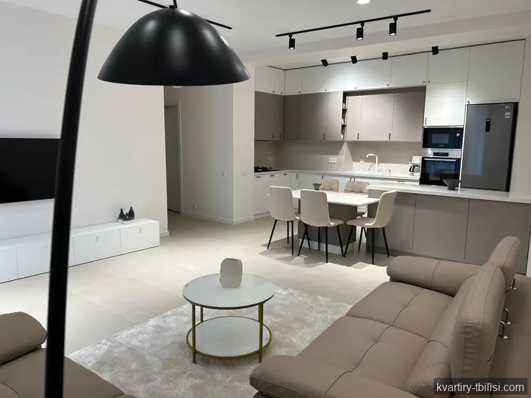 4-bedroom Apartment for rent in Saburtalo, Tbilisi, 133 sqm, floor 7/8 — 2 000 USD/month | Tbilisi Homes
