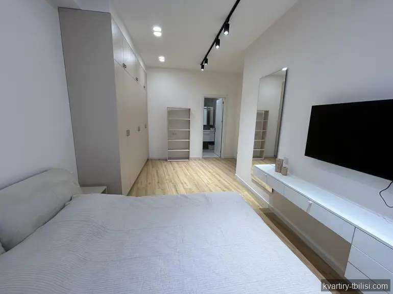4-bedroom Apartment for rent in Saburtalo, Tbilisi, 133 sqm, floor 7/8 — 2 000 USD/month | Tbilisi Homes
