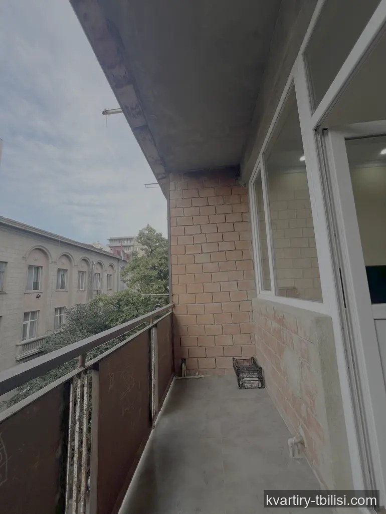 Четырёхкомнатная квартира на Сабуртало — 1 000 USD/мес | Tbilisi Homes