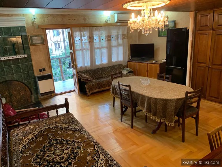 Четырёхкомнатная квартира на Сабуртало — 900 USD/мес | Tbilisi Homes