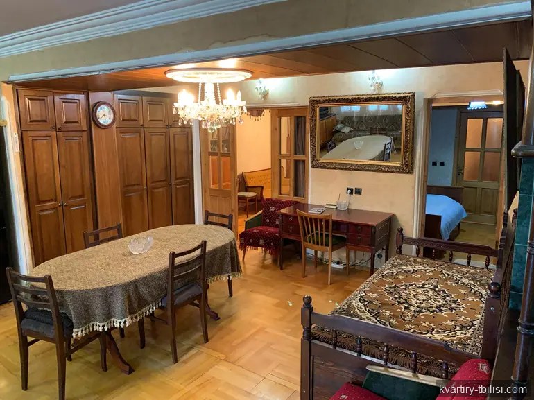 Четырёхкомнатная квартира на Сабуртало — 900 USD/мес | Tbilisi Homes