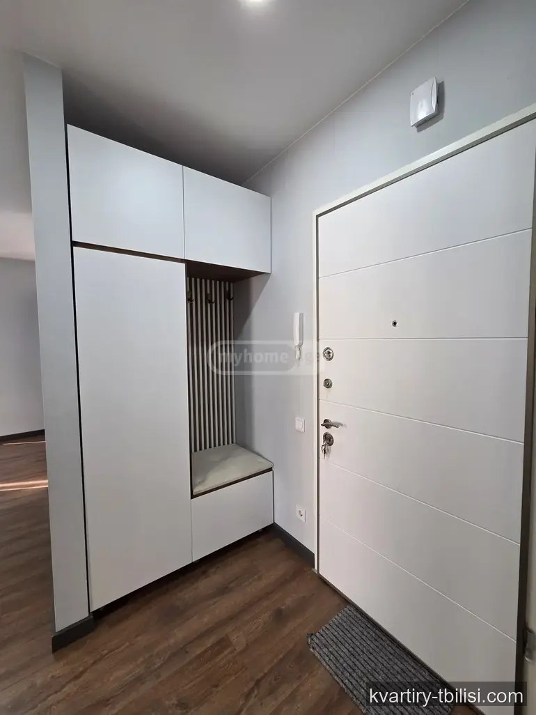 Четырёхкомнатная квартира на Сабуртало — 1 200 USD/мес | Tbilisi Homes