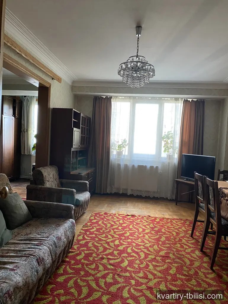 Четырёхкомнатная квартира на Сабуртало — 650 USD/мес | Tbilisi Homes