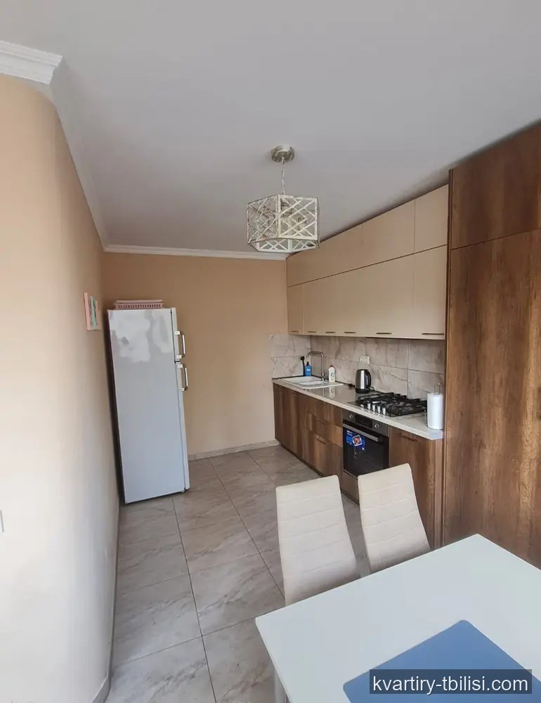 Четырёхкомнатная квартира на Сабуртало — 1 300 USD/мес | Tbilisi Homes
