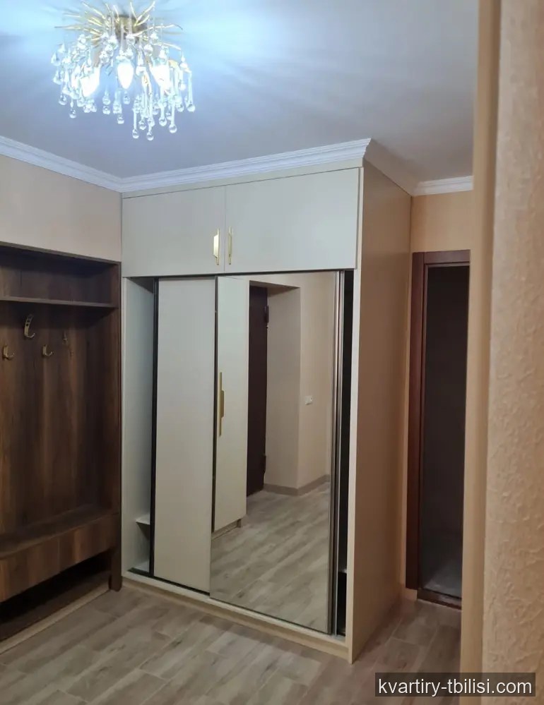 Четырёхкомнатная квартира на Сабуртало — 1 300 USD/мес | Tbilisi Homes