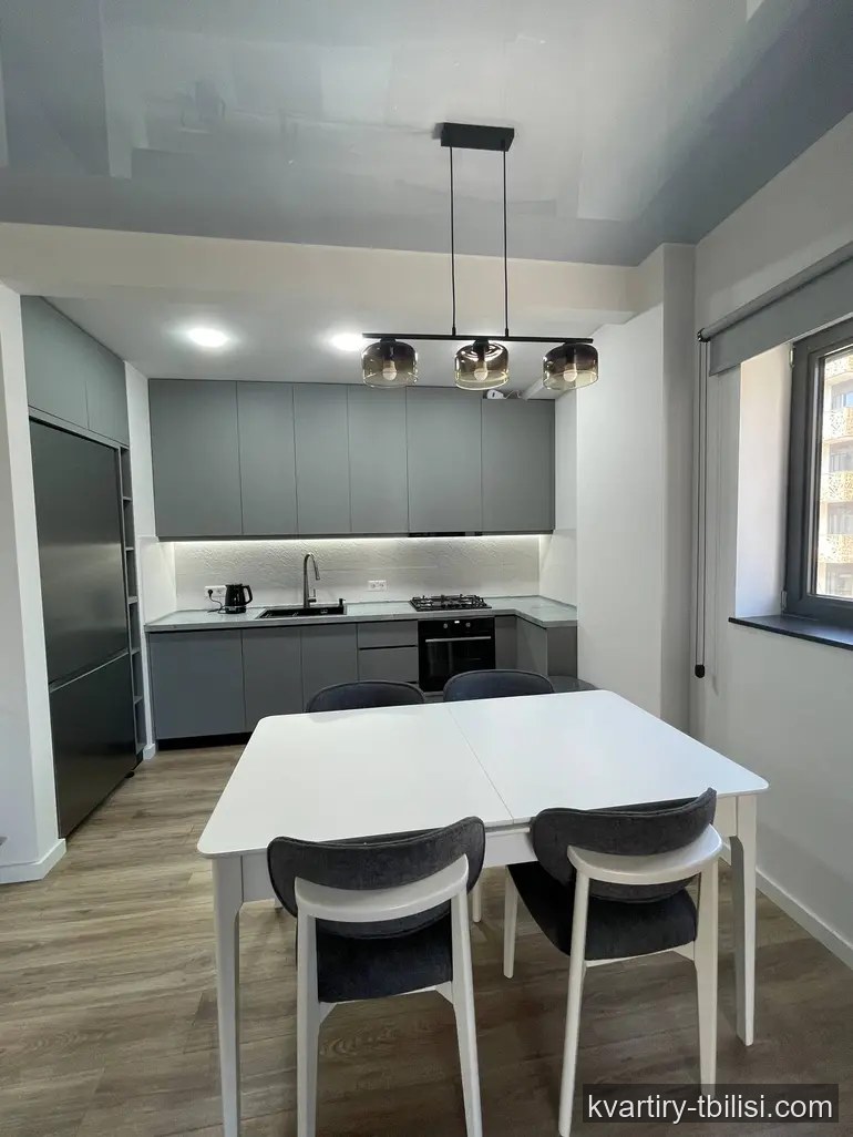 Четырёхкомнатная квартира на Сабуртало — 1 400 USD/мес | Tbilisi Homes