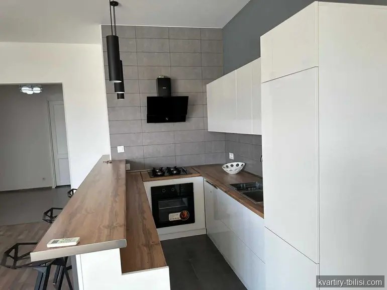 Четырёхкомнатная квартира на Сабуртало — 1 500 USD/мес | Tbilisi Homes