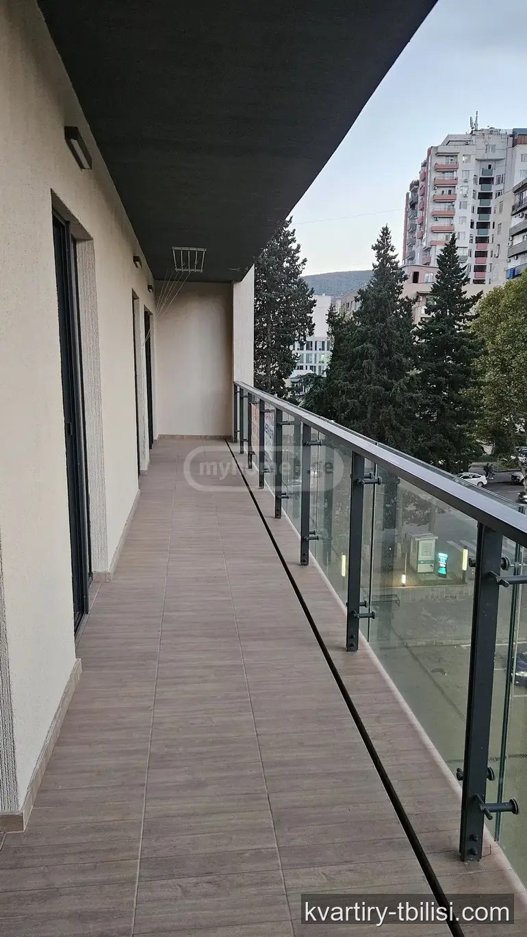 Четырёхкомнатная квартира на Сабуртало — 1 750 USD/мес | Tbilisi Homes