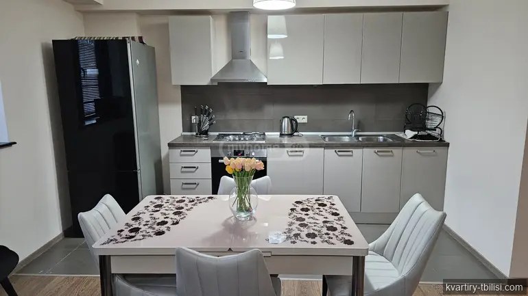 Четырёхкомнатная квартира на Сабуртало — 1 750 USD/мес | Tbilisi Homes