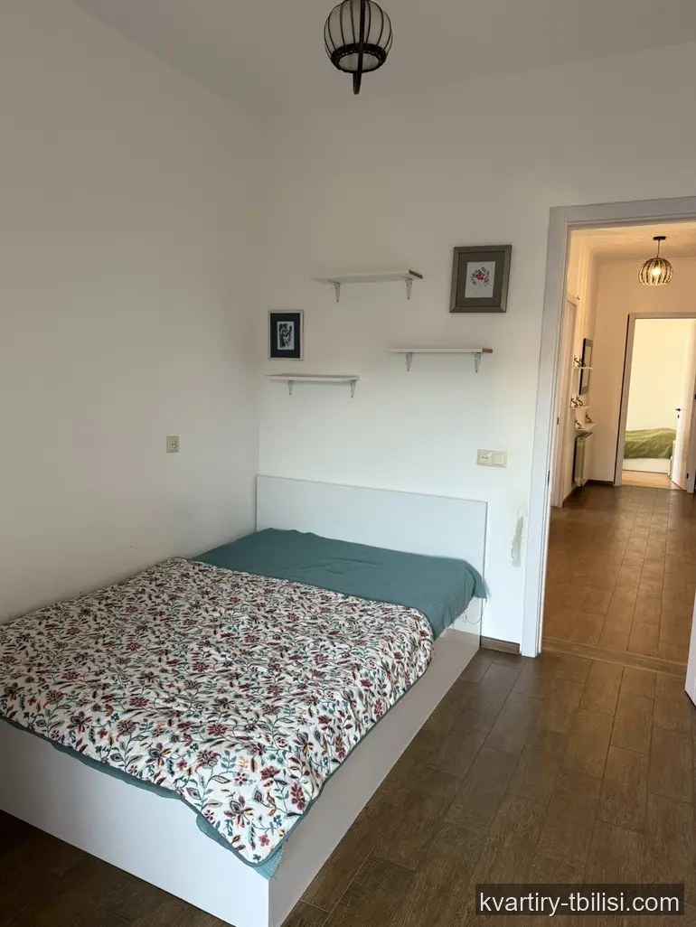 Четырёхкомнатная квартира на Сабуртало — 1 200 USD/мес | Tbilisi Homes