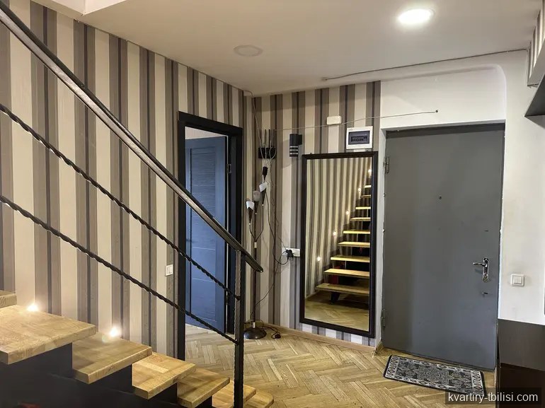 Четырёхкомнатная квартира на Сабуртало — 2 000 USD/мес | Tbilisi Homes
