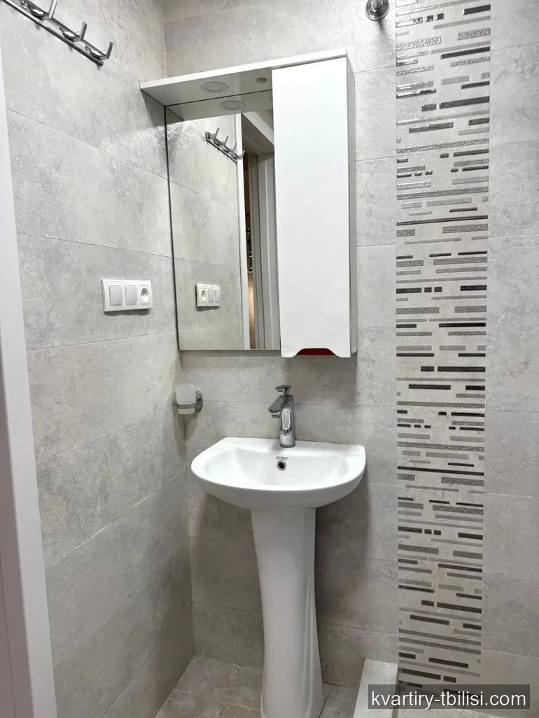 4-bedroom Apartment for rent in Saburtalo, Tbilisi, 80 sqm, floor 2/6 — 800 USD/month | Tbilisi Homes