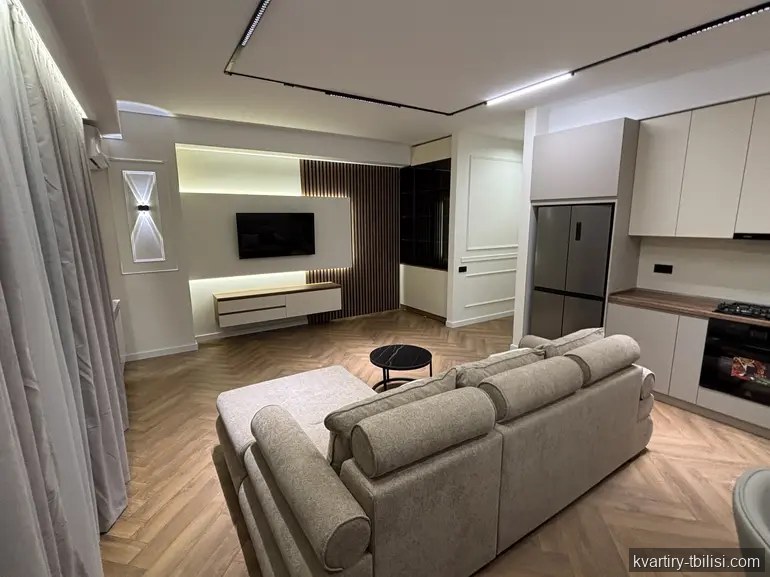 Четырёхкомнатная квартира на Сабуртало — 1 500 USD/мес | Tbilisi Homes