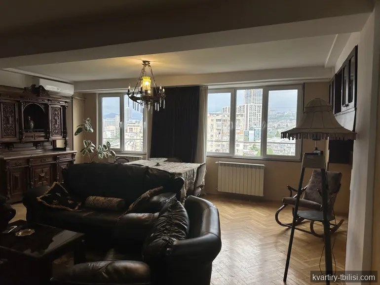 Четырёхкомнатная квартира на Сабуртало — 2 300 USD/мес | Tbilisi Homes