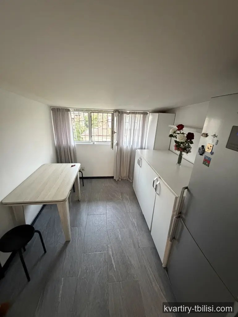 Четырёхкомнатная квартира на Сабуртало — 800 USD/мес | Tbilisi Homes