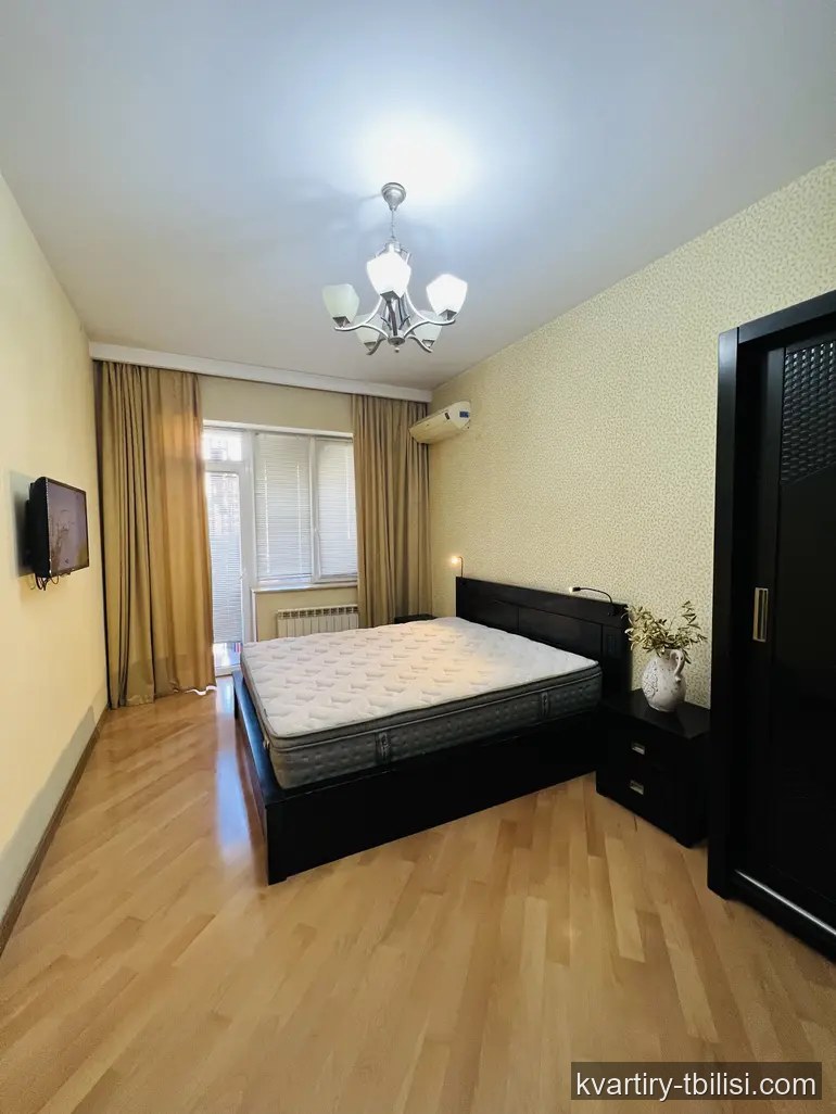 5-комнатная квартира на Сабуртало — 1 800 USD/мес | Tbilisi Homes