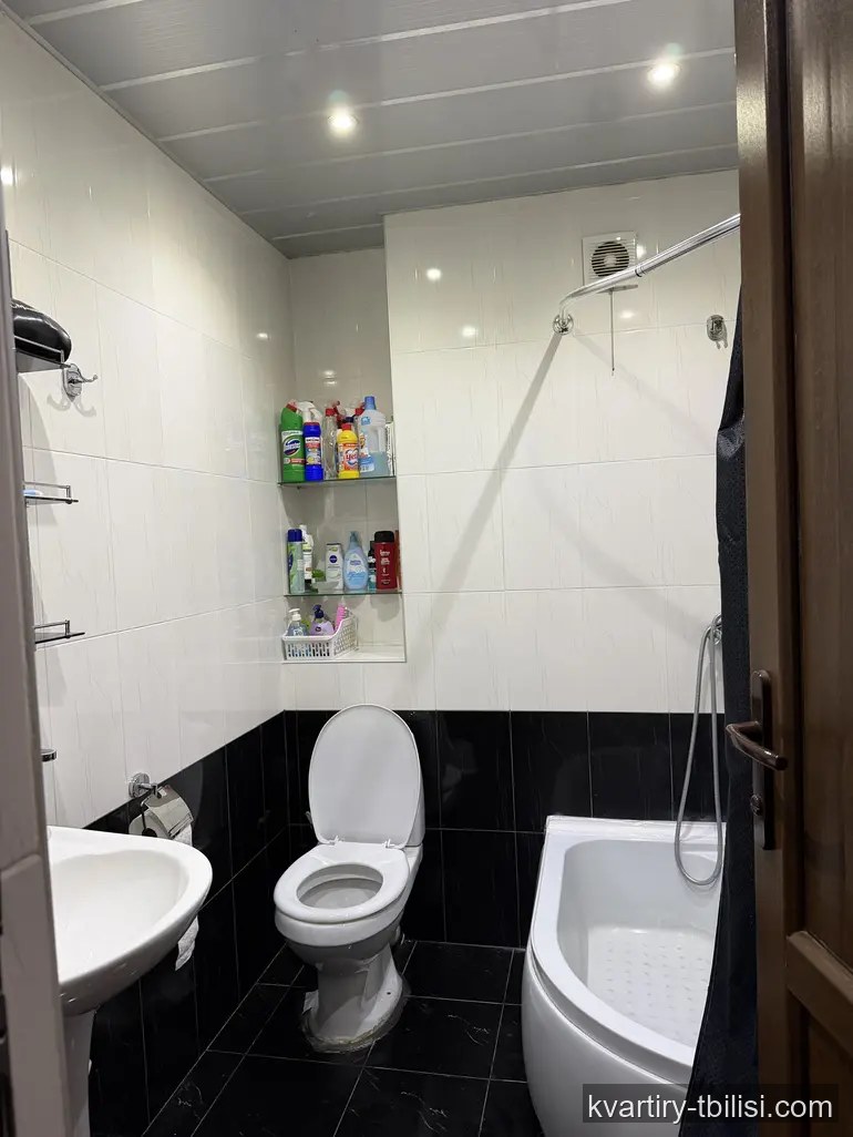 5-bedroom Apartment for rent in Saburtalo, Tbilisi, 115 sqm, floor 3/16 — 1 800 USD/month | Tbilisi Homes