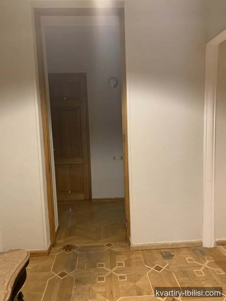 5-комнатная квартира на Сабуртало — 900 USD/мес | Tbilisi Homes