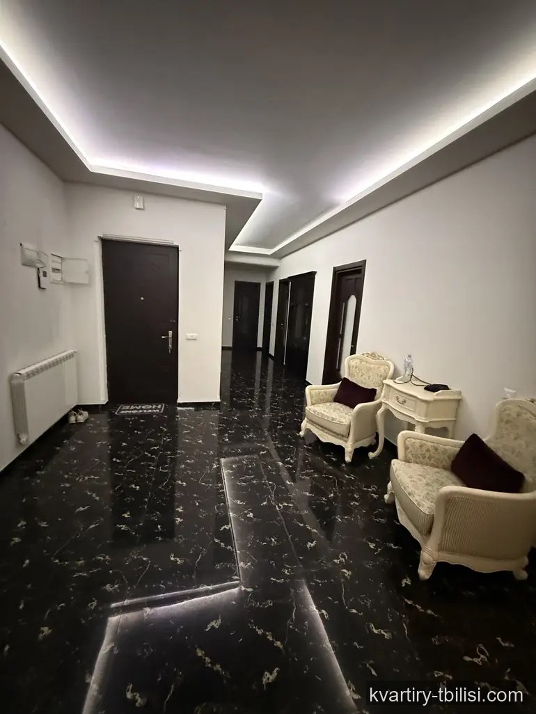 5-bedroom Apartment for rent in Saburtalo, Tbilisi, 200 sqm, floor 8/16 — 1 500 USD/month | Tbilisi Homes