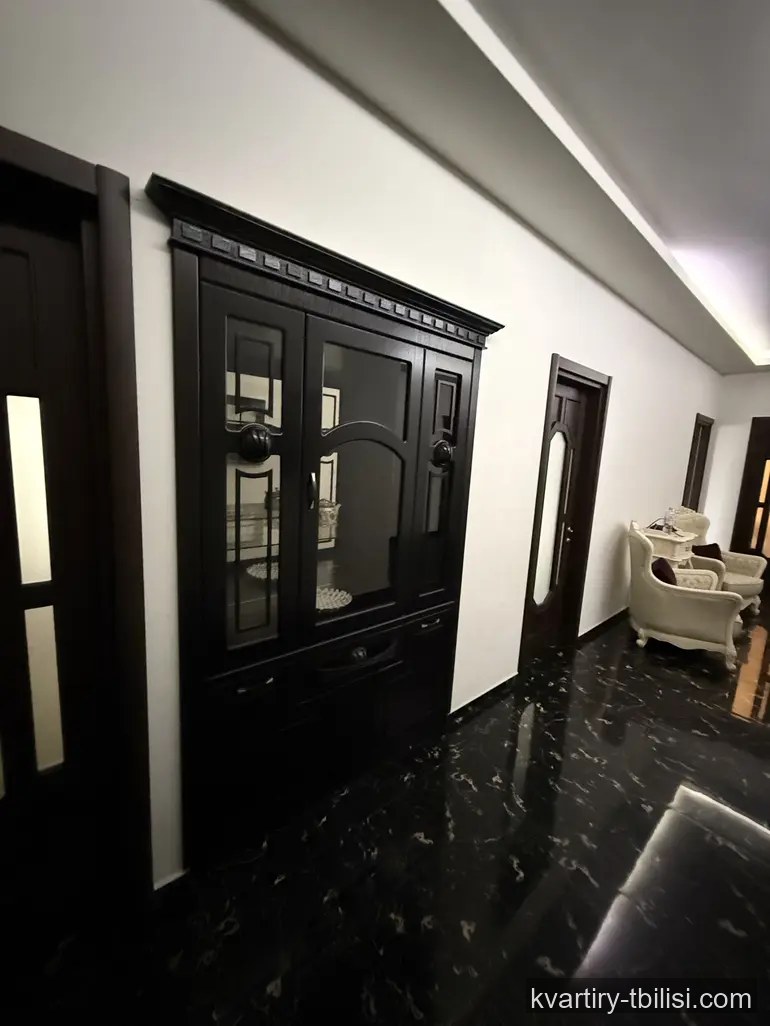 5-bedroom Apartment for rent in Saburtalo, Tbilisi, 200 sqm, floor 8/16 — 1 500 USD/month | Tbilisi Homes