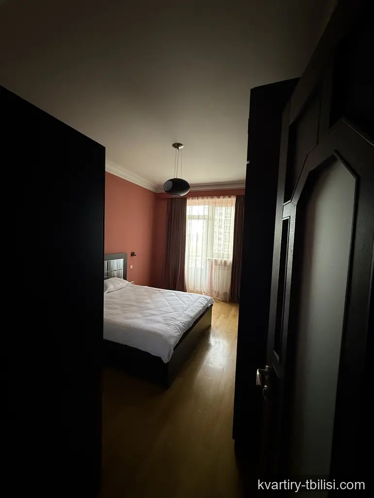 5-bedroom Apartment for rent in Saburtalo, Tbilisi, 200 sqm, floor 8/16 — 1 500 USD/month | Tbilisi Homes