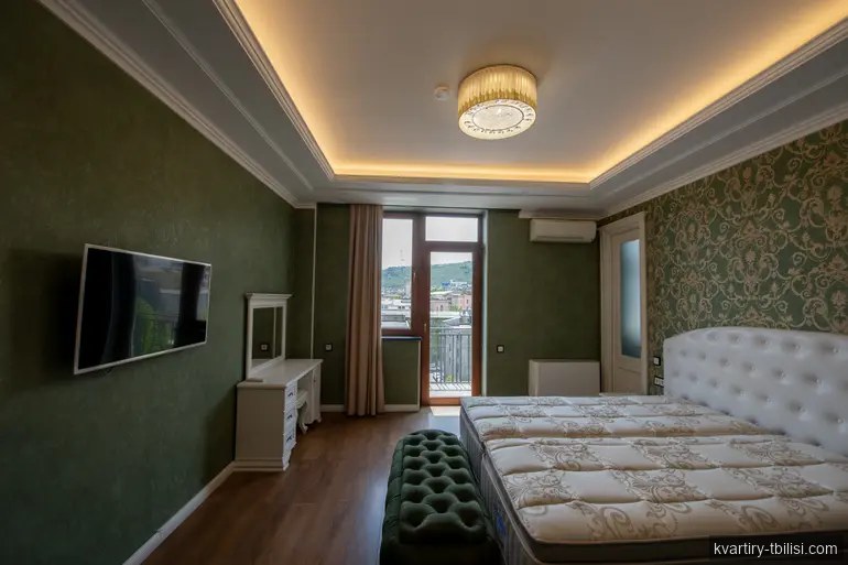 5-комнатная квартира на Сабуртало — 2 600 USD/мес | Tbilisi Homes