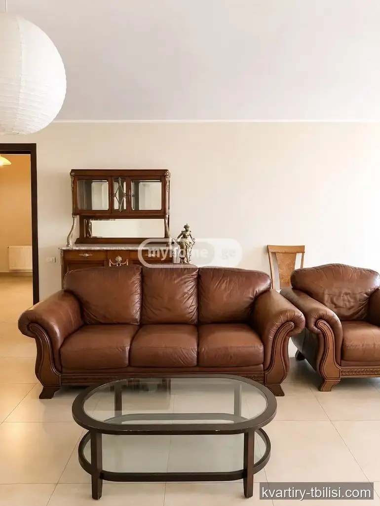 5-комнатная квартира на Сабуртало — 900 USD/мес | Tbilisi Homes