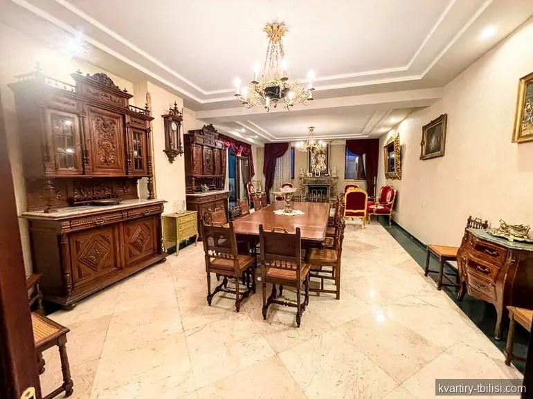 7-bedroom Apartment for rent in Saburtalo, Tbilisi, 290 sqm, floor 17/18 — 1 500 USD/month | Tbilisi Homes