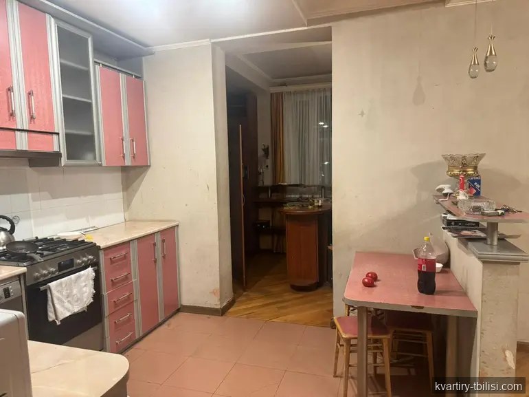 8-комнатная квартира на Сабуртало — 5 000 USD/мес | Tbilisi Homes