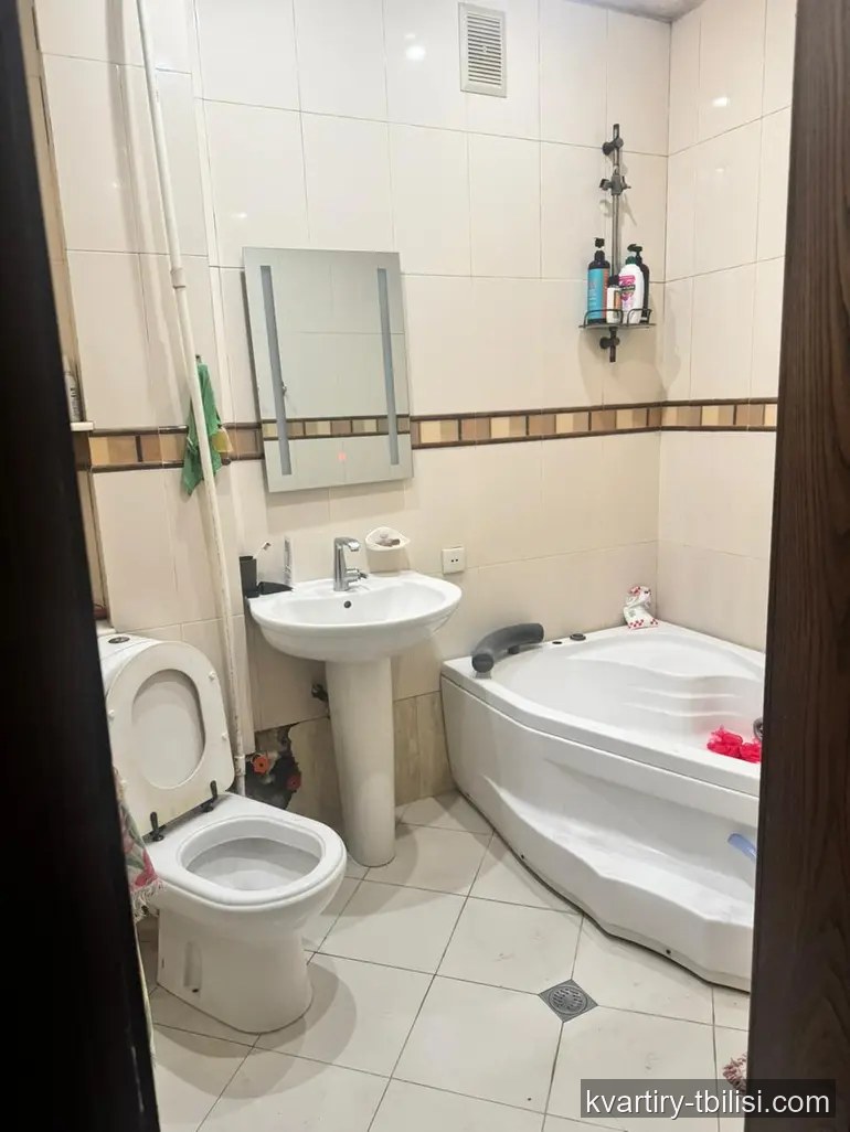 8-комнатная квартира на Сабуртало — 5 000 USD/мес | Tbilisi Homes