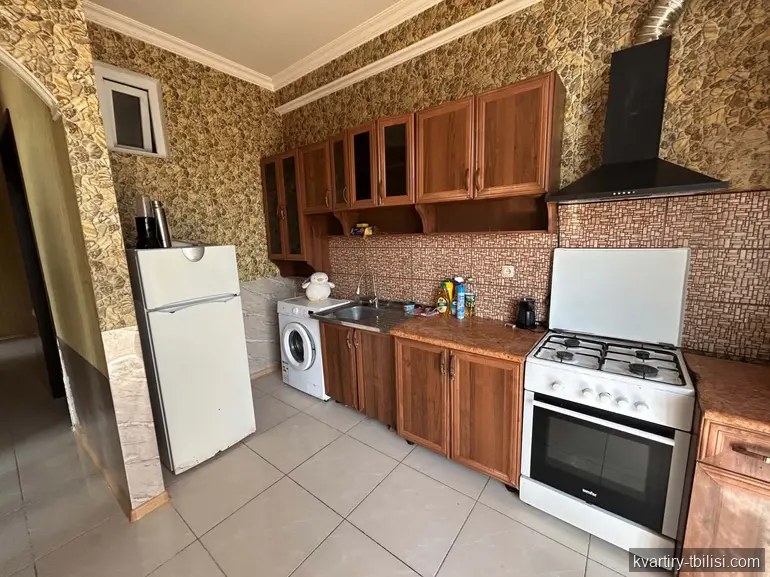 Трёхкомнатная квартира в Санзоне — 700 USD/мес | Tbilisi Homes