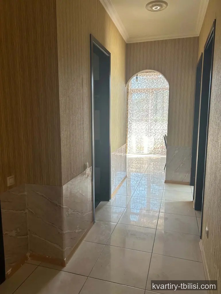 Трёхкомнатная квартира в Санзоне — 700 USD/мес | Tbilisi Homes