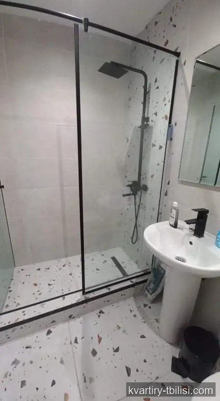 Трёхкомнатная квартира в Санзоне — 800 USD/мес | Tbilisi Homes