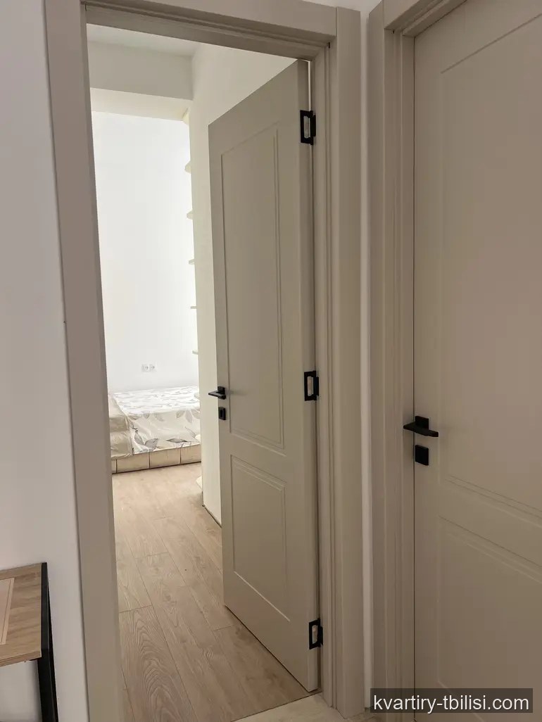 Трёхкомнатная квартира в Санзоне — 700 USD/мес | Tbilisi Homes