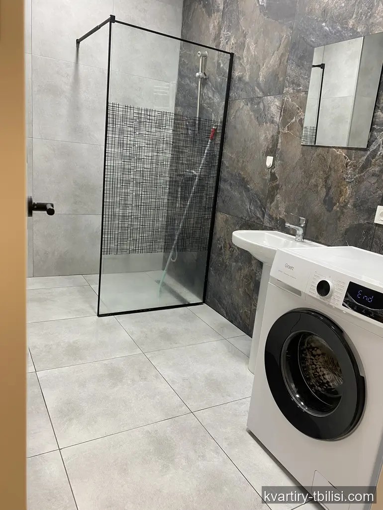 3-bedroom Apartment for rent in Sanzona, Tbilisi, 77 sqm, floor 3/16 — 700 USD/month | Tbilisi Homes