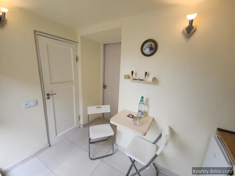 1-bedroom Apartment for rent in Sololaki, Tbilisi, 40 sqm, floor 1/2 — 450 USD/month | Tbilisi Homes