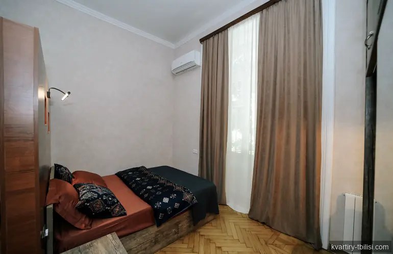 1-bedroom Apartment for rent in Sololaki, Tbilisi, 55 sqm, floor 3/4 — 750 USD/month | Tbilisi Homes