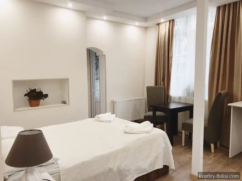 Однокомнатная квартира в Сололаки — 500 USD/мес | Tbilisi Homes