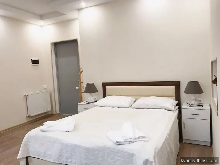 Однокомнатная квартира в Сололаки — 500 USD/мес | Tbilisi Homes