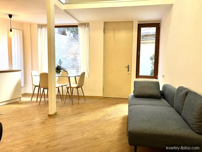 Однокомнатная квартира в Сололаки — 600 USD/мес | Tbilisi Homes