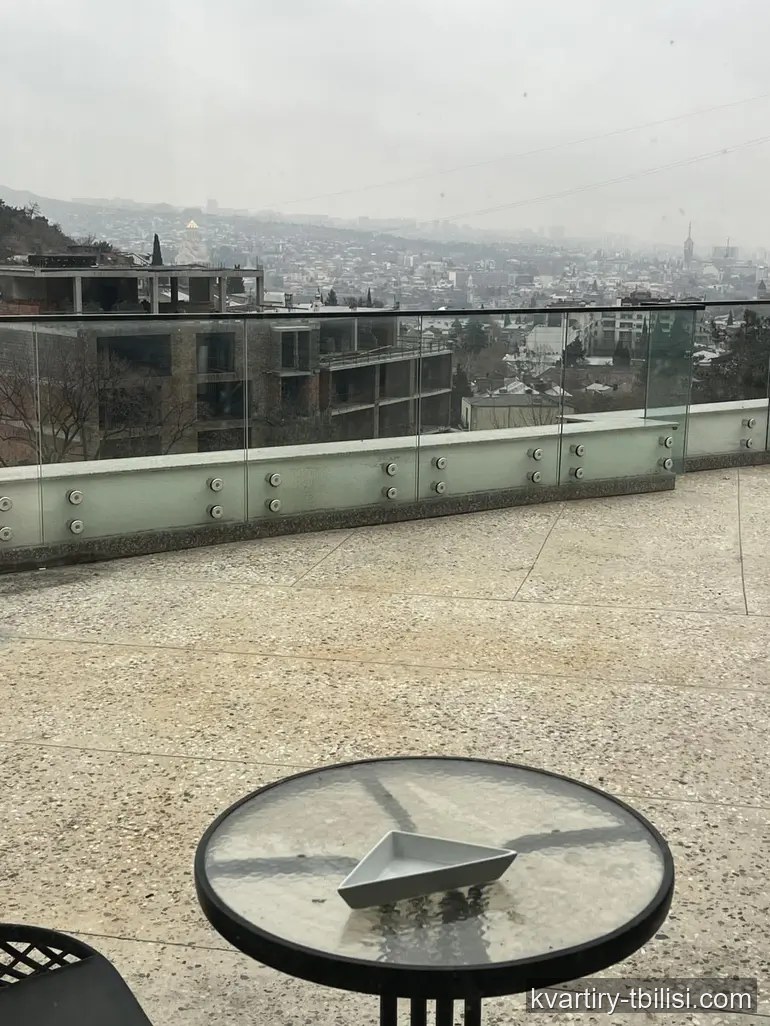 Двухкомнатная квартира в Сололаки — 600 USD/мес | Tbilisi Homes