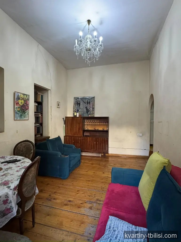 2-bedroom Apartment for rent in Sololaki, Tbilisi, 40 sqm, floor 2/4 — 450 USD/month | Tbilisi Homes