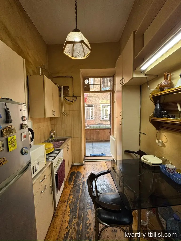 2-bedroom Apartment for rent in Sololaki, Tbilisi, 40 sqm, floor 2/4 — 450 USD/month | Tbilisi Homes