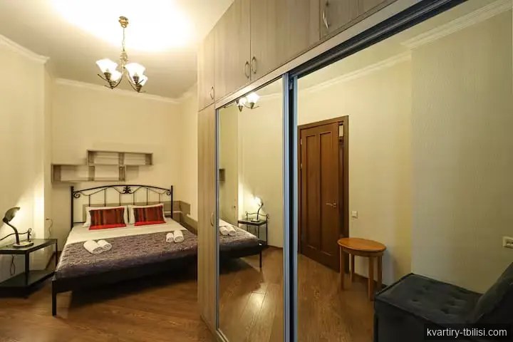 Двухкомнатная квартира в Сололаки — 750 USD/мес | Tbilisi Homes