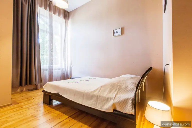 2-bedroom Apartment for rent in Sololaki, Tbilisi, 60 sqm, floor 2/3 — 750 USD/month | Tbilisi Homes