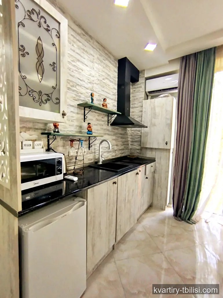 Двухкомнатная квартира в Сололаки — 850 USD/мес | Tbilisi Homes