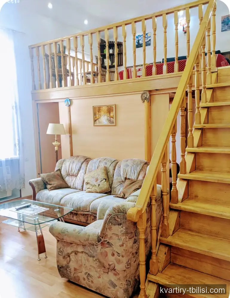 3-bedroom Apartment for rent in Sololaki, Tbilisi, 68 sqm, floor 2/3 — 700 USD/month | Tbilisi Homes