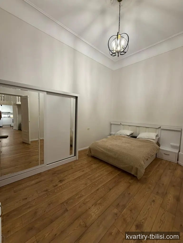 3-bedroom Apartment for rent in Sololaki, Tbilisi, 64 sqm, floor 2/3 — 800 USD/month | Tbilisi Homes